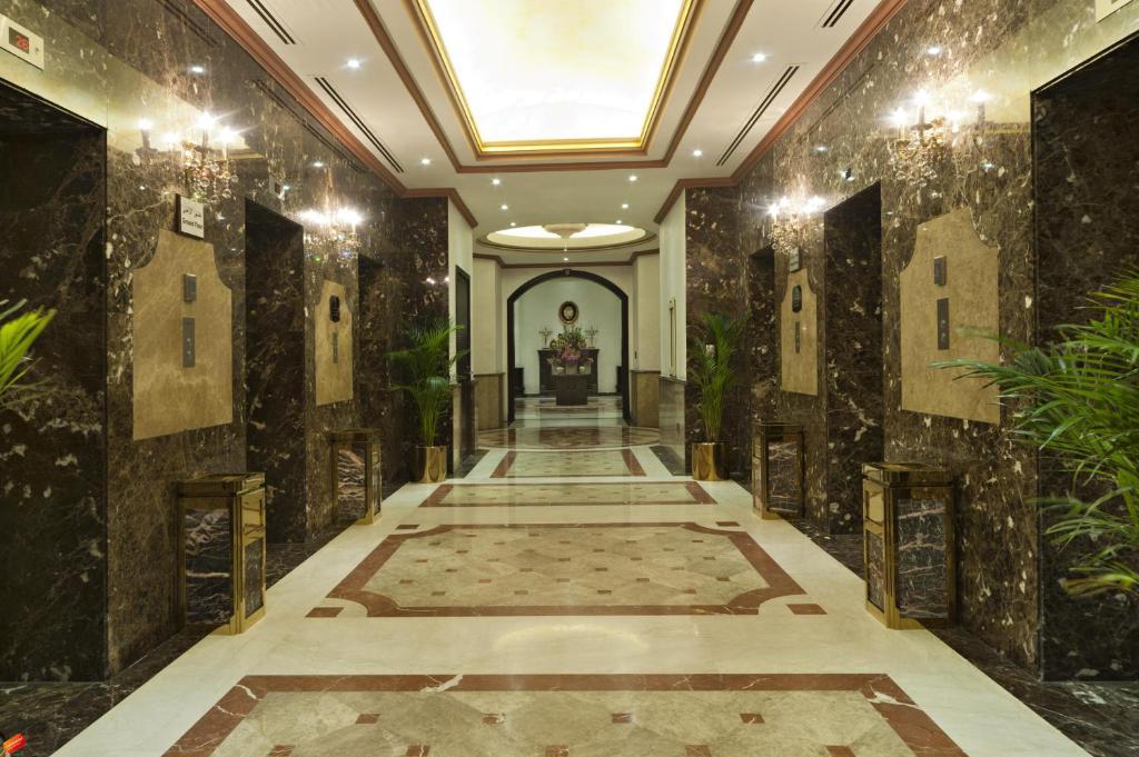 Magnum Hotel & Suites West Bay Doha Interior photo